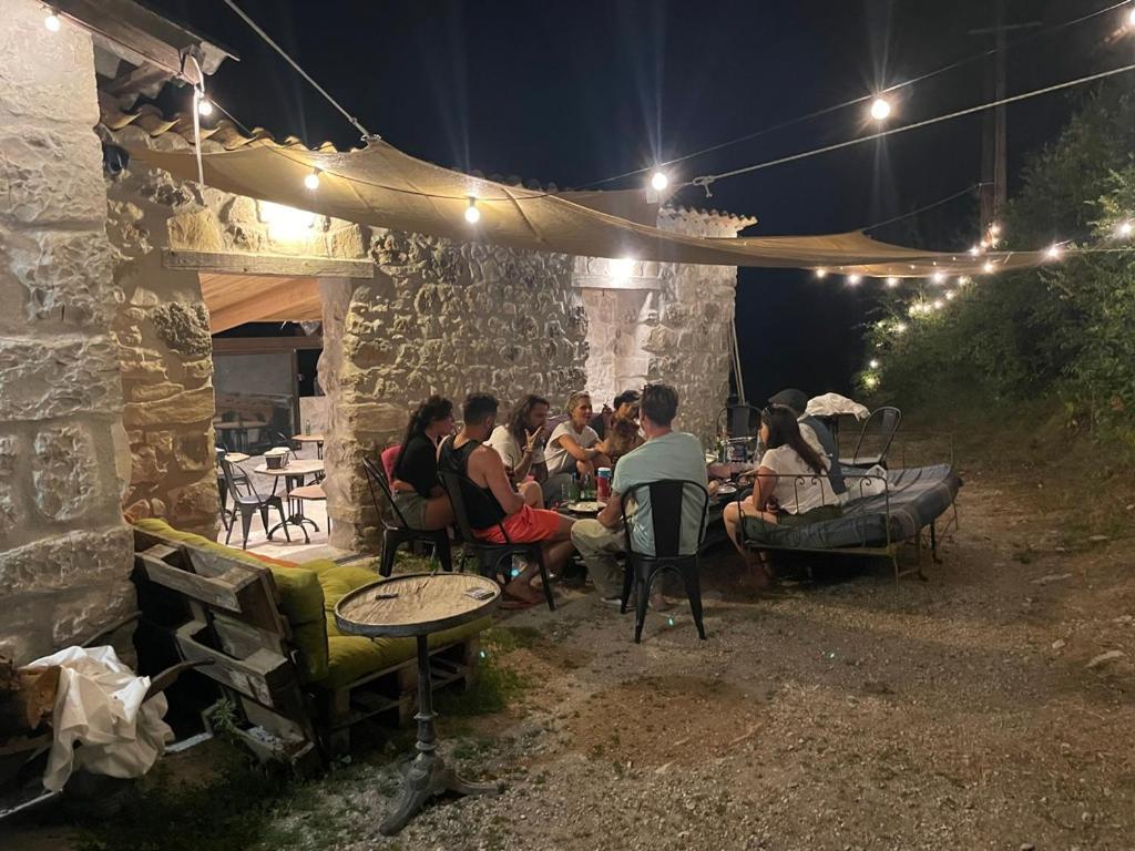 Gite D'Etape Bastide Petra Castellana Verdon 카스텔란 외부 사진