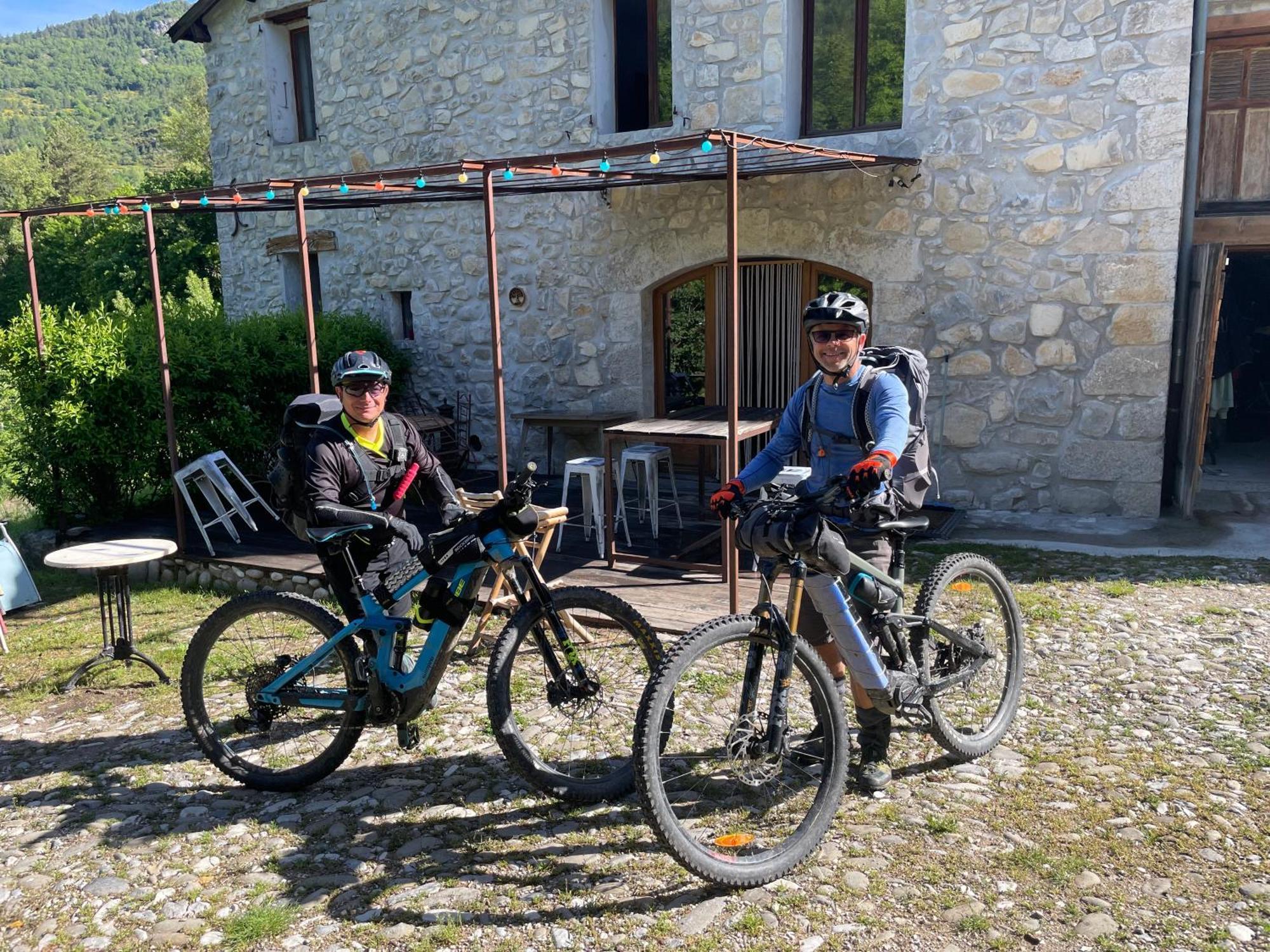 Gite D'Etape Bastide Petra Castellana Verdon 카스텔란 외부 사진
