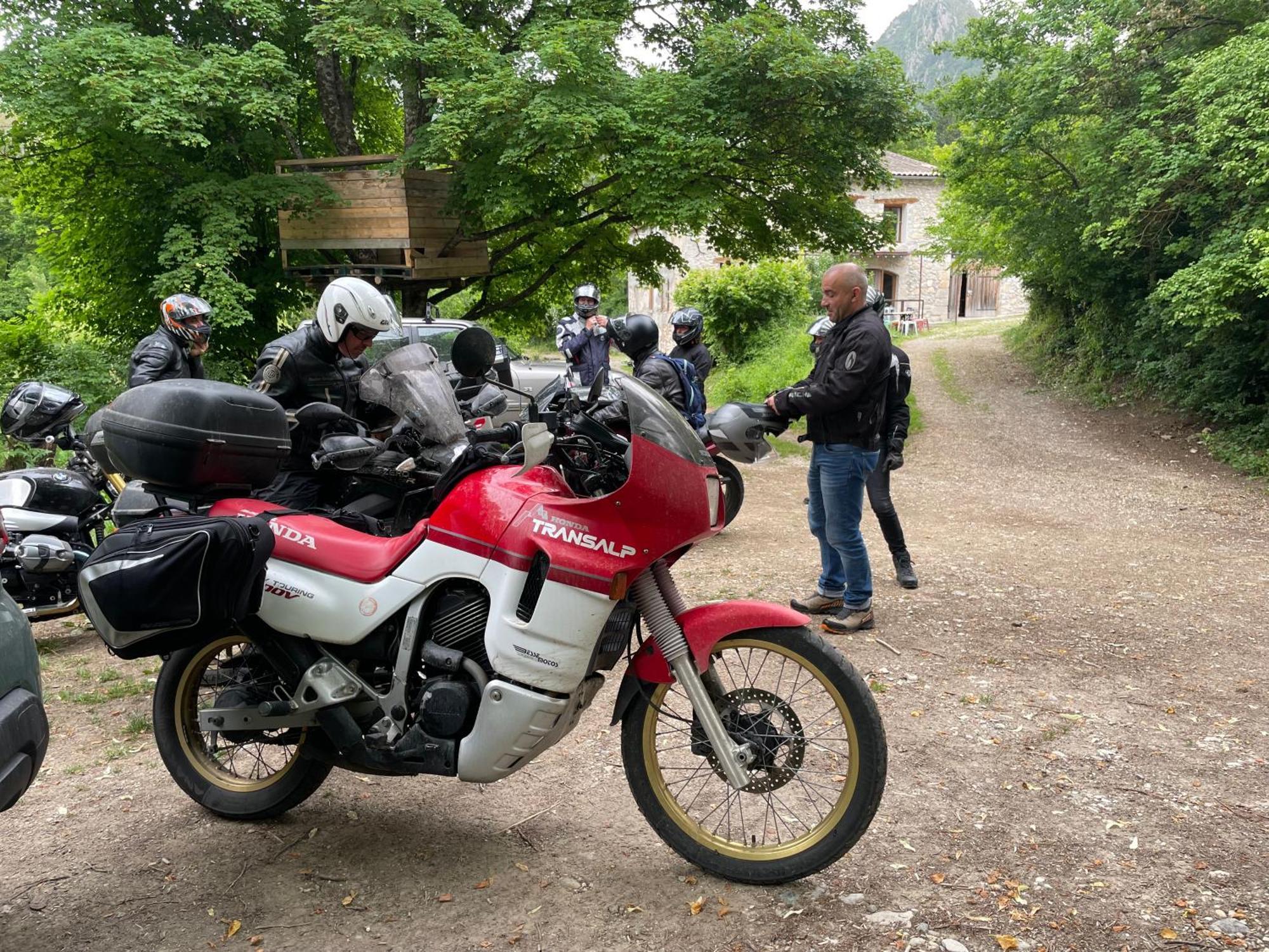 Gite D'Etape Bastide Petra Castellana Verdon 카스텔란 외부 사진